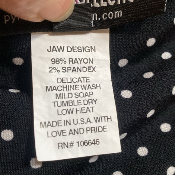 Like new! The Pyramid Collection, high/low polka dot skirted leggings - Picture 5 of 5